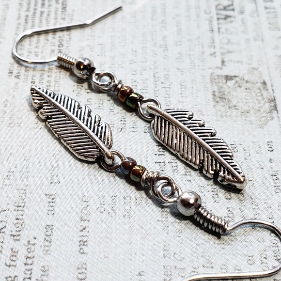 Feather Earrings - Picture 1 of 5